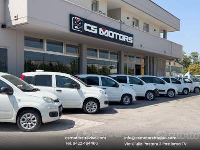 Fiat Panda STOCK VAN 2 POSTI / BENZ - METANO - HYB usata Paese