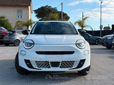 Fiat 600 Hybrid 110 CV DCT MHEV La Prima usata Pomezia