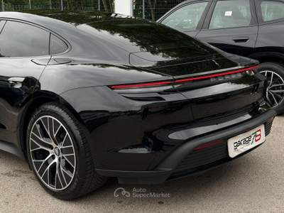 Porsche Taycan  usata Pomezia