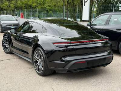 Porsche Taycan  usata Pomezia