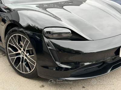 Porsche Taycan  usata Pomezia