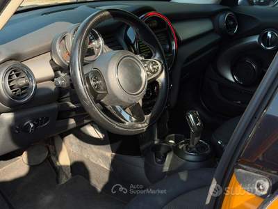 MINI Clubman 1.5 One D Business XL usata Pomezia
