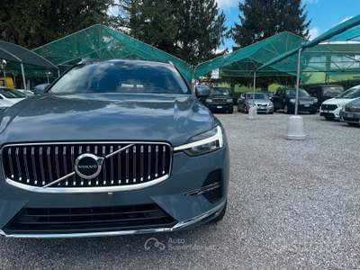 Volvo XC60 XC 60 XC60 B4 (d) AWD Geartronic Momentum Pr usata Bulgarograsso