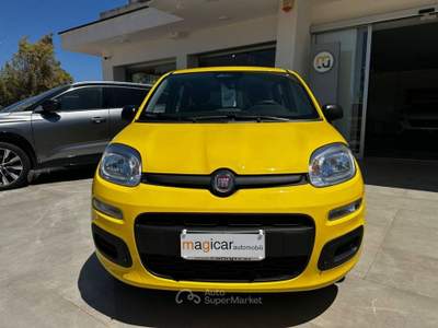 Fiat Panda 1.0 Hybrid 70cv Giallo usata Alessano