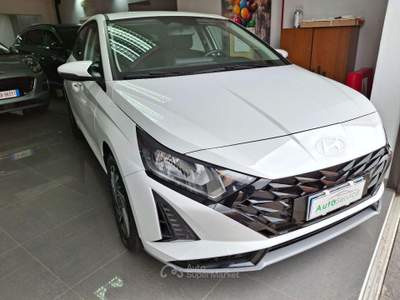 Hyundai i20 1.0 T-GDI 48V iMT ConnectLine Bianco usata Padova