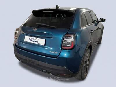 Fiat 600 Hybrid DCT MHEV La Prima Verde usata Sant'Anastasia