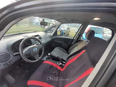 Fiat Sedici 4x4 Emotion usata Morengo