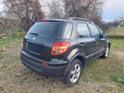 Fiat Sedici 4x4 Emotion usata Morengo