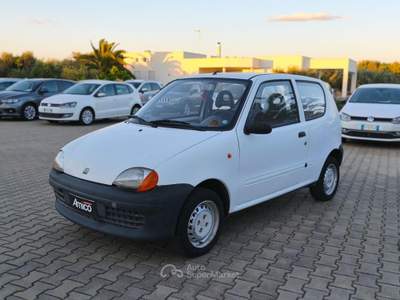 Fiat 600 900 Benzina usata San Michele Salentino
