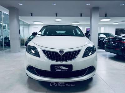Lancia Ypsilon 1.0 firefly hybrid Silver Bianco usata San Michele Salentino