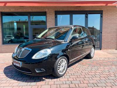 Lancia Ypsilon Oro Plus usata Pozzonovo