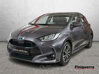 Toyota Yaris Hybrid Trend MY22 usata Civate