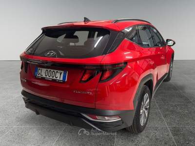Hyundai Tucson 1.6 T-GDI MHEV 2wd 150cv Xtech iMT Rosso usata Ciriè