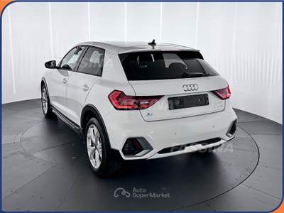 Audi A1 A1 allstreet 30 1.0 tfsi 110cv s tronic Bianco usata Milano