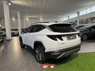 Hyundai Tucson 1.6 CRDi MHEV 2wd 136cv Xline Bianco usata Occhiobello