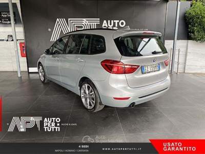 BMW Serie 2 Gran Tourer 218d 218d Gran Tourer auto Rosso usata Marano di Napoli