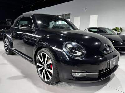 Volkswagen Maggiolino cabrio 2.0 tsi Sport dsg usata Luzzara