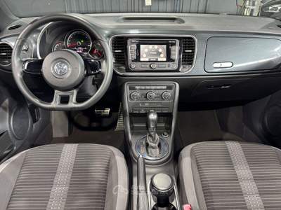 Volkswagen Maggiolino cabrio 2.0 tsi Sport dsg usata Luzzara