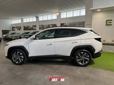 Hyundai Tucson 1.6 CRDi MHEV 2wd 136cv Xline Bianco usata Cesena