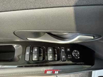 Hyundai Tucson 1.6 CRDi MHEV 2wd 136cv Xline Bianco usata Cesena