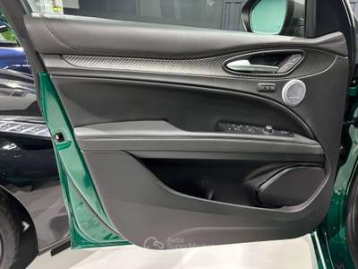 Alfa Romeo Stelvio 2.9 V6 Quadrifoglio Q4 520cv auto Verde usata Luzzara