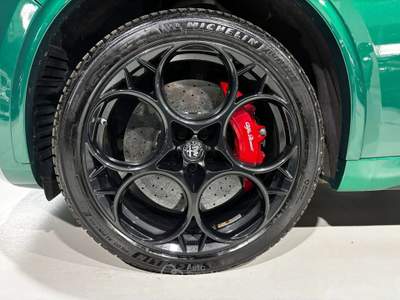 Alfa Romeo Stelvio 2.9 V6 Quadrifoglio Q4 520cv auto Verde usata Luzzara