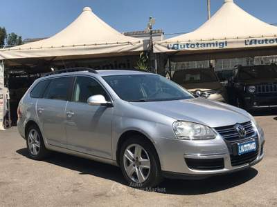 Volkswagen Golf Golf Var. 1.9 TDI DPF DSG Comfortline Grigio usata Nocera Inferiore