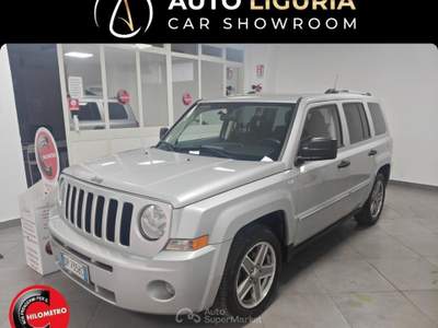 Jeep Patriot Patriot 2.0 td Limited 4wd dpf LEGGI Grigio usata Striano