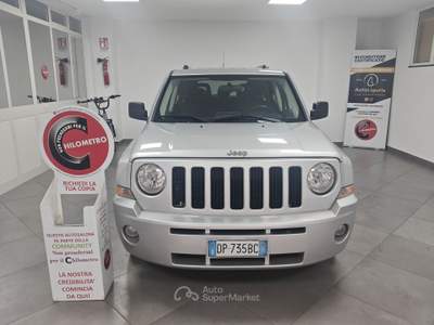 Jeep Patriot Patriot 2.0 td Limited 4wd dpf LEGGI Grigio usata Striano