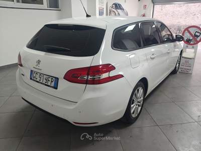 Peugeot 308 Active Business BlueHDi 130 S&S Bianco usata Striano