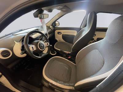 Renault Twingo Twingo 1.0 sce Zen (live) 69cv E6 Bianco usata MONOPOLI