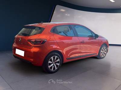 Renault Clio Clio 1.0 SCE 49KW EQUILIBRE Arancione usata Pordenone