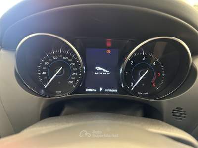 Jaguar F-Pace 2.0D 180cv PURE usata BARI