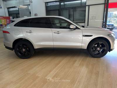 Jaguar F-Pace 2.0D 180cv PURE usata BARI