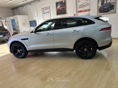 Jaguar F-Pace 2.0D 180cv PURE usata BARI