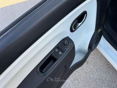 Renault Twingo 1.0 SCE 65 ZEN Bianco usata San Giuseppe Vesuviano