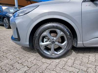 Ford Kuga 2.5 Full Hybrid 180 CV CVT 2WD ST-Line Argento usata Varedo
