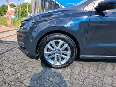 Volkswagen Polo Polo 5p 1.2 tsi bm Highline 90cv Grigio usata Varedo