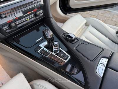 BMW Serie 6 640d 640d xDrive Cabrio Pelle Full Led Auto Nero usata Mesagne
