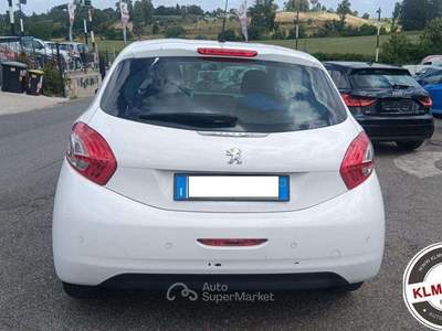 Peugeot 208 1.4 8V HDi 68CV 5p. Allure PERFETTA!!! Bianco usata Roma