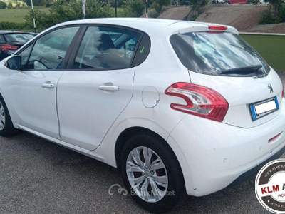 Peugeot 208 1.4 8V HDi 68CV 5p. Allure PERFETTA!!! Bianco usata Roma
