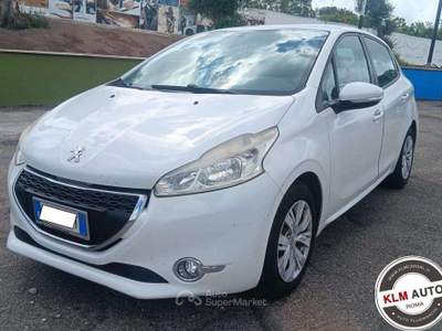 Peugeot 208 1.4 8V HDi 68CV 5p. Allure PERFETTA!!! Bianco usata Roma