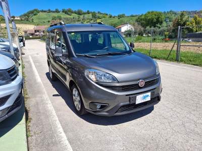 Fiat Doblò 1.6 Multijet 5 Posti - 2015 Grigio usata CASTELLALTO