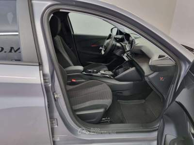 Peugeot 208 motore elettrico 136 CV 5 porte Active Pack Argento usata Erba