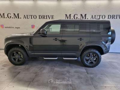 Land Rover Defender 110 2.0 SD4 240CV AWD Auto Nero usata Erba