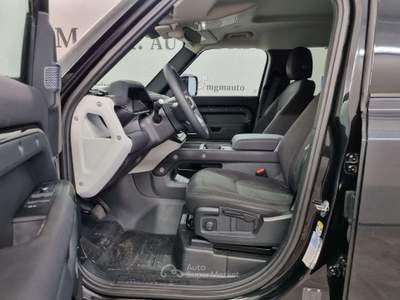 Land Rover Defender 110 2.0 SD4 240CV AWD Auto Nero usata Erba