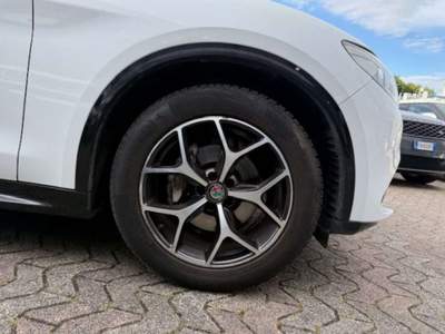 Alfa Romeo Stelvio 2.2 Turbodiesel 190 CV AT8 Q4 Ti Bianco usata Sesto San Giovanni