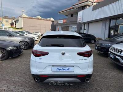Alfa Romeo Stelvio 2.2 Turbodiesel 190 CV AT8 Q4 Ti Bianco usata Sesto San Giovanni