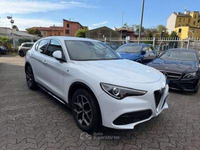 Alfa Romeo Stelvio 2.2 Turbodiesel 190 CV AT8 Q4 Ti Bianco usata Sesto San Giovanni