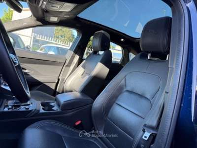 Jaguar E-Pace 2.0D I4 163 CV AWD Auto R-Dynamic S TETTO Blu/Azzurro usata Sesto San Giovanni